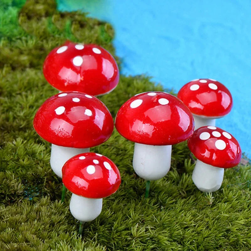 10Pcs/Set Artificial Mini Mushroom Miniatures Fairy Garden Moss Terrarium Resin Crafts Decorations Stakes Craft 2cm 3cm